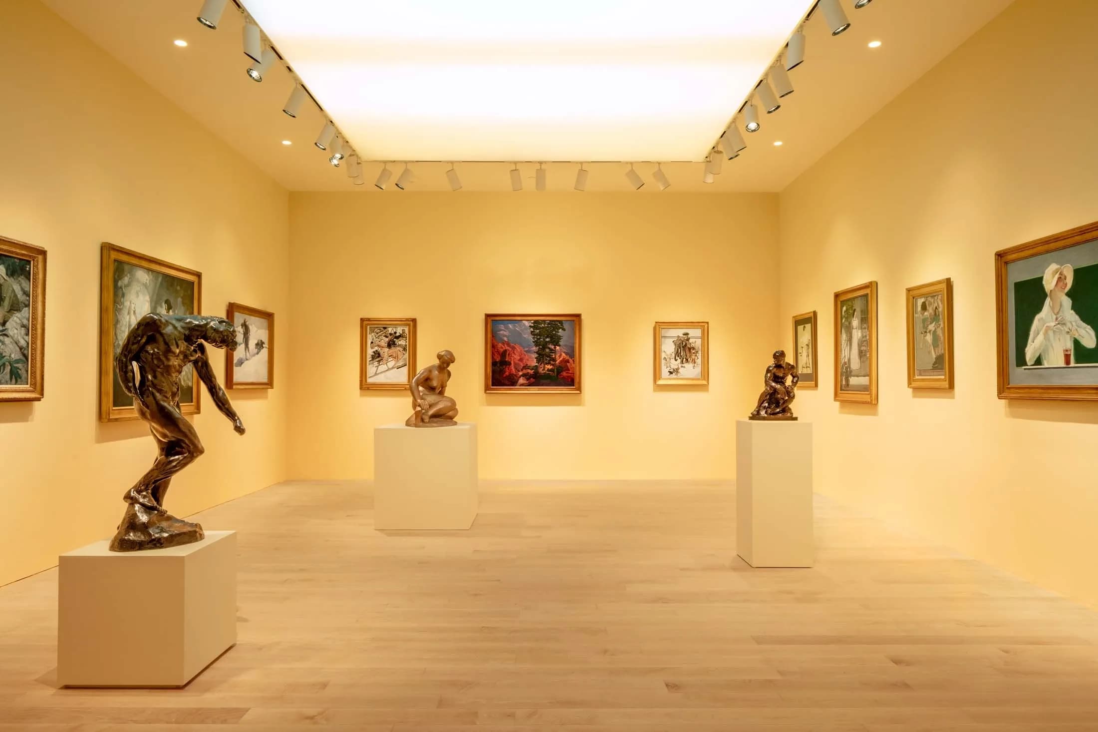 Image of gallery with active alarm sensors